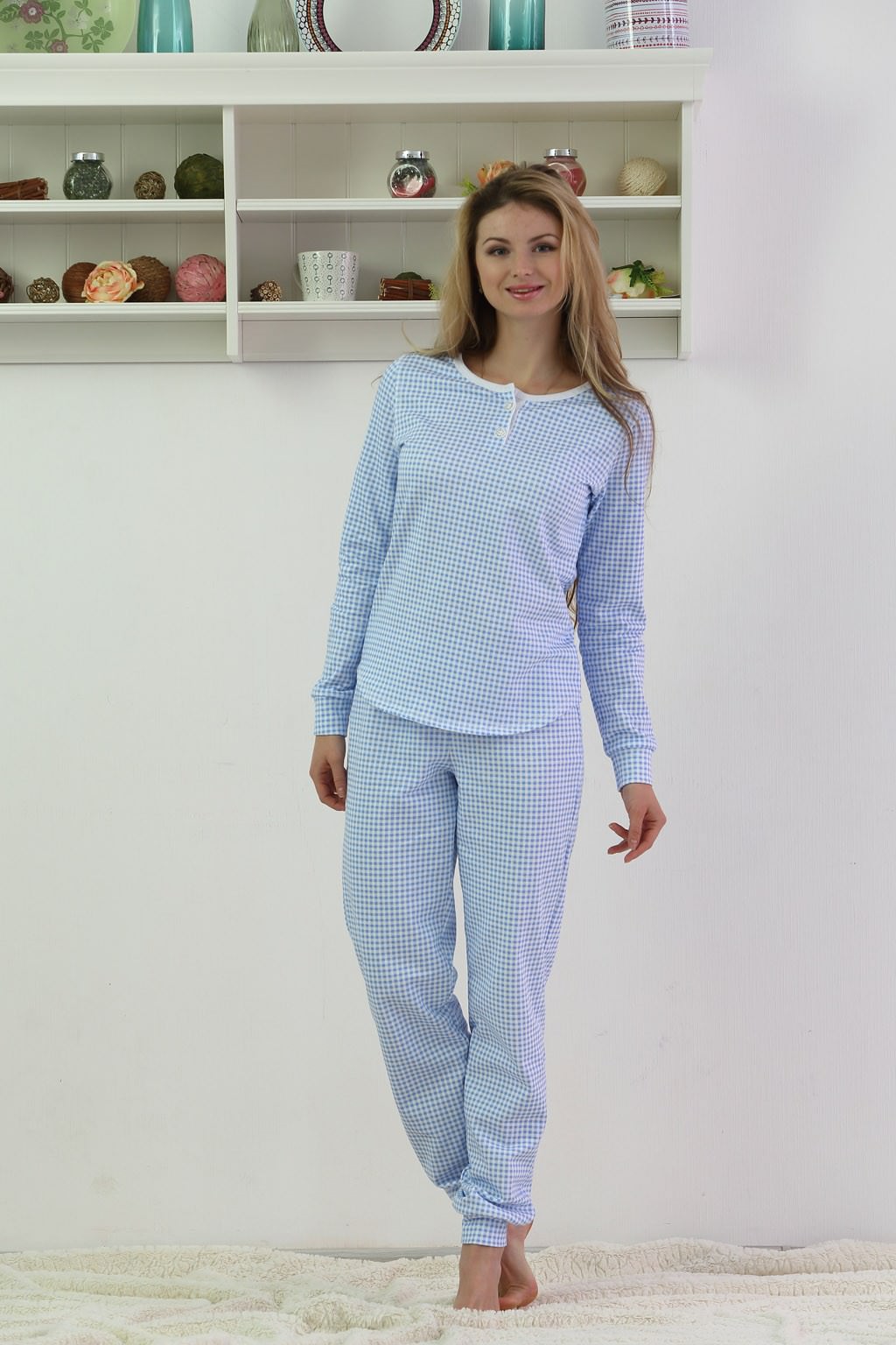 Фото товара 8402, теплая пижама с начесом: брюки и кофта